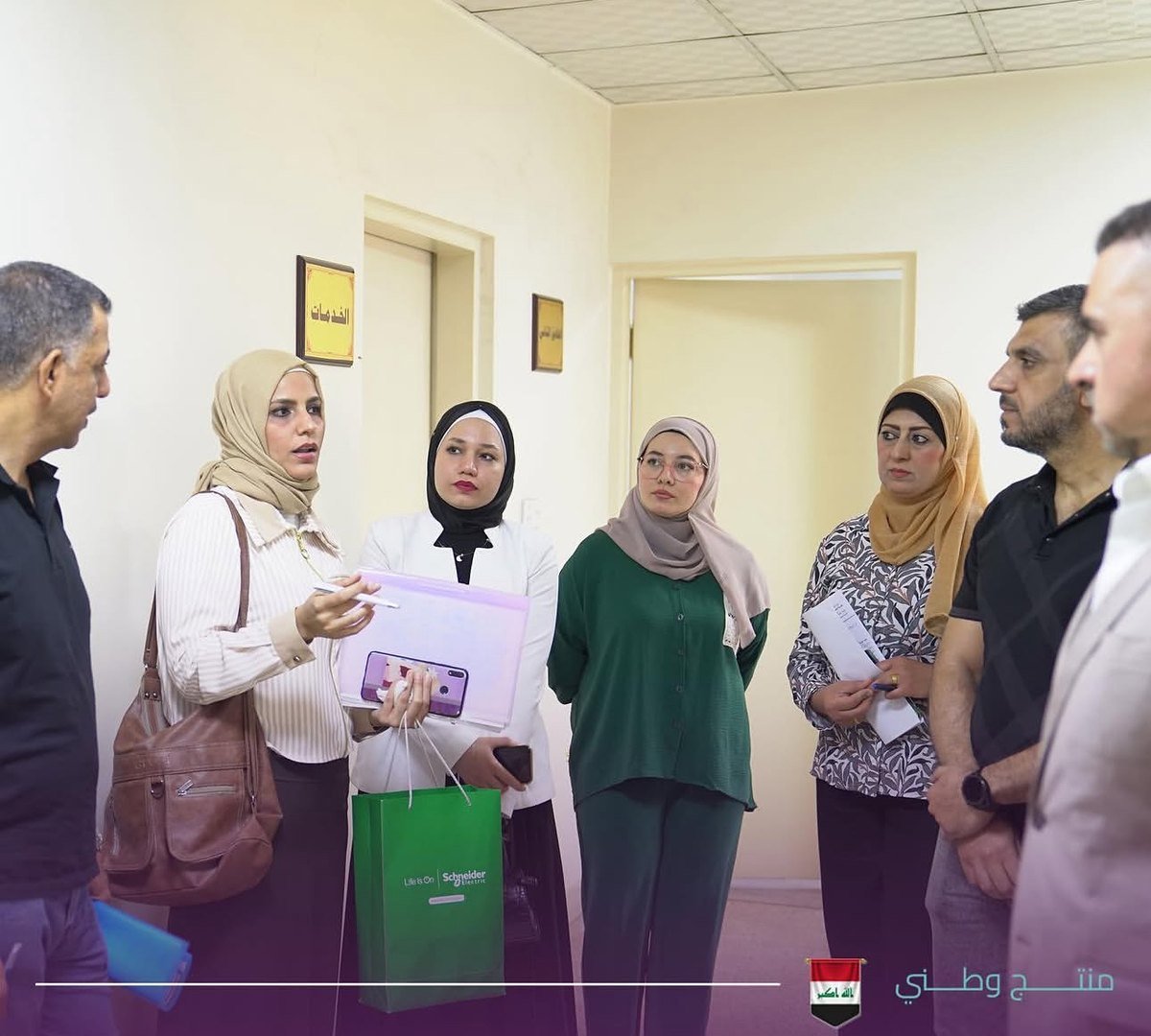 زيارة إحدى اللجان التابعة لوزارة الصناعة والمعادن – الدائرة الفنية ومكتب معالي الوزير